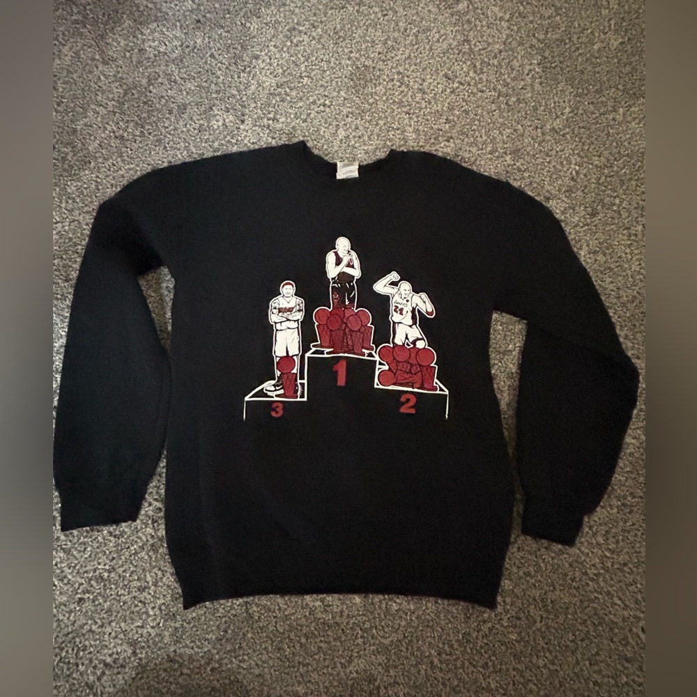 Gildan Black Graphic Basketball Crewneck Sweatshirt Lakers Bulls Heat